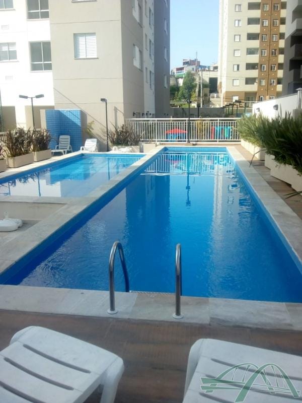 Apartamento à venda com 2 quartos, 44m² - Foto 2