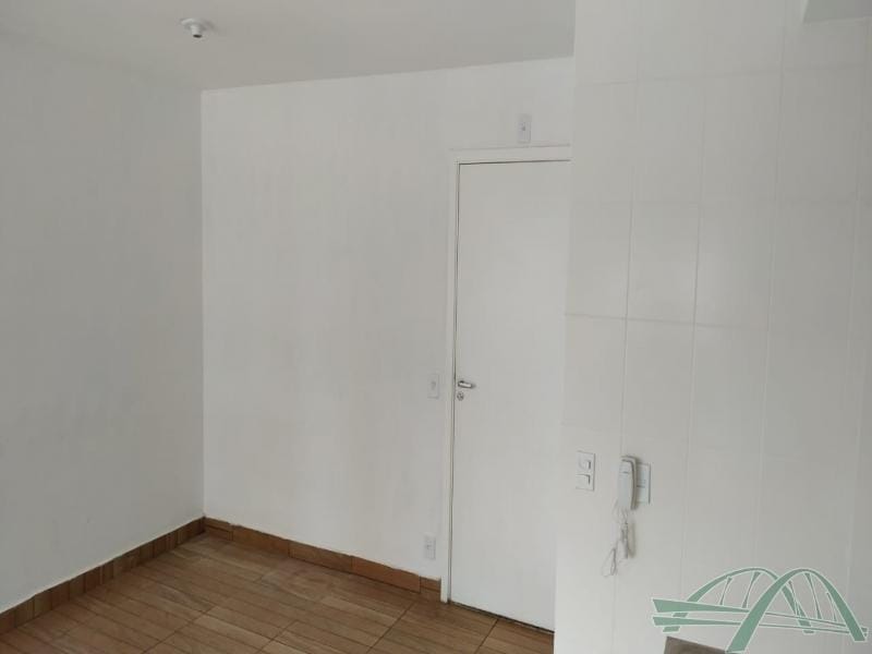 Apartamento à venda com 2 quartos, 44m² - Foto 3