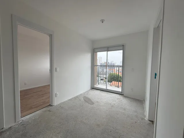 Apartamento 2 quartos e 1 banheiro, à venda, no bairro Chácara Califórnia em São Paulo
