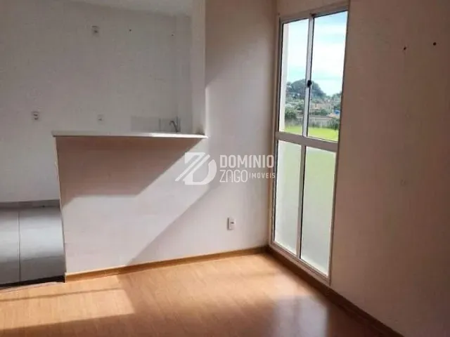 Apartamento 2 quartos e 1 banheiro, à venda, no bairro Recreio dos Bandeirantes em Uberaba