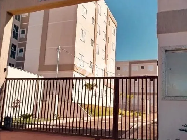 Apartamento 2 quartos e 1 banheiro, à venda, no bairro Recreio dos Bandeirantes em Uberaba