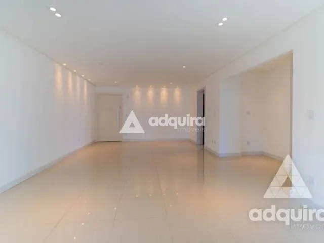 Apartamento com 205m² 3 quartos e 2 banheiros, à venda, no bairro Centro em Ponta Grossa