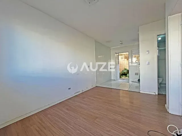 Apartamento com 37m² 2 quartos e 1 banheiro, à venda, no bairro Guaraituba em Colombo