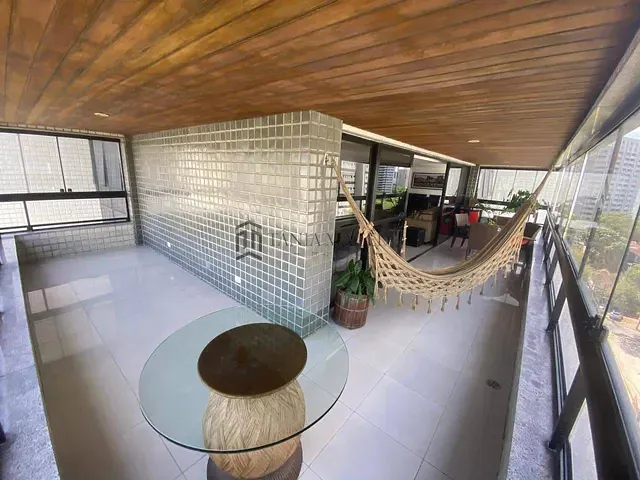 Apartamento 4 quartos e 4 banheiros, à venda, no bairro Graças em Recife