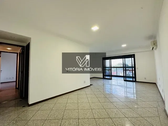 Apartamento 4 quartos e 4 banheiros, à venda, no bairro Praia do Canto em Vitória