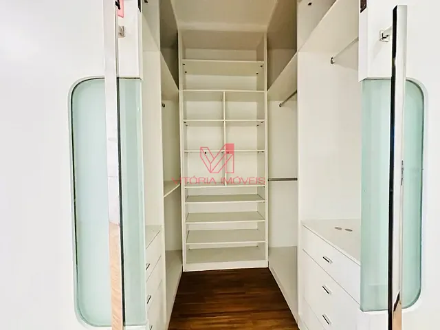 Apartamento 4 quartos e 4 banheiros, à venda, no bairro Praia do Canto em Vitória