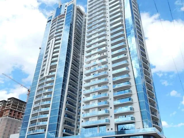 Apartamento com 323m² 4 quartos e 5 banheiros, à venda, no bairro Oficinas em Ponta Grossa