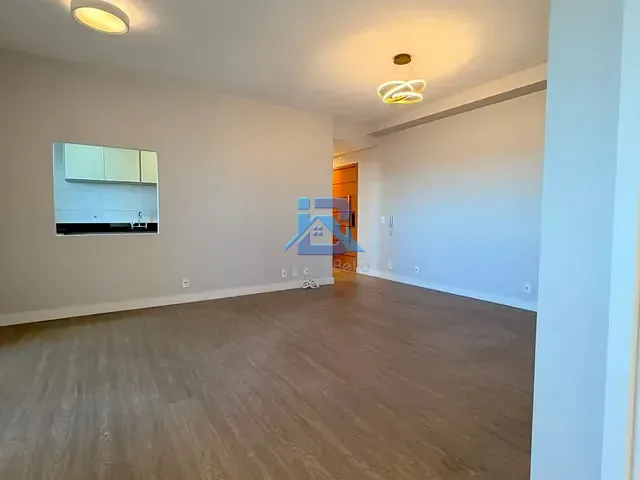 Apartamento 2 quartos e 1 banheiro, para alugar, no bairro Jardim Alto de Santa Cruz em Itatiba