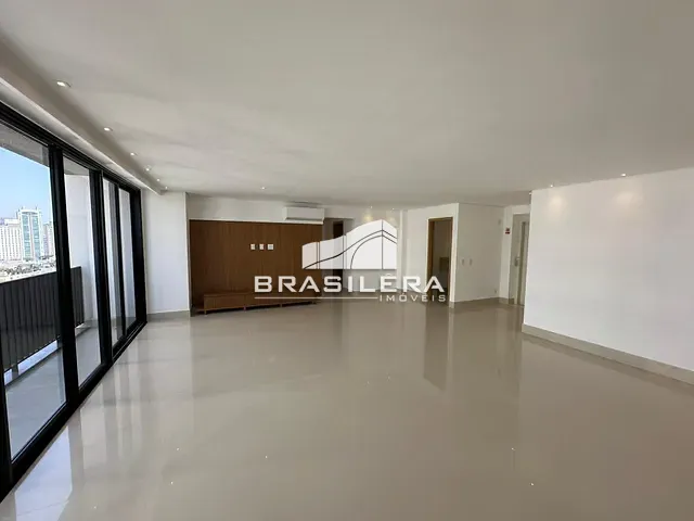Apartamento 3 quartos e 4 banheiros, à venda, no bairro Setor Marista em Goiânia