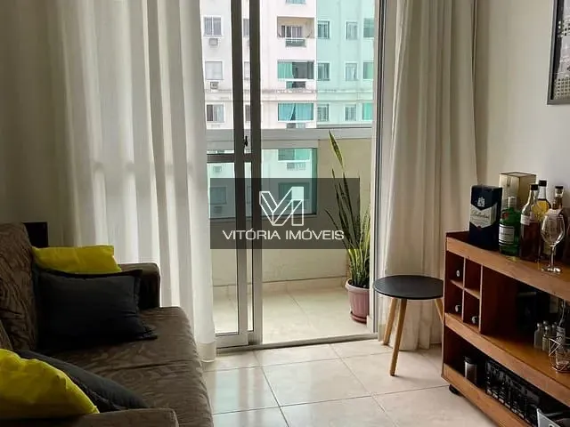 Apartamento 2 quartos e 2 banheiros, à venda, no bairro Jardim Camburi em Vitória
