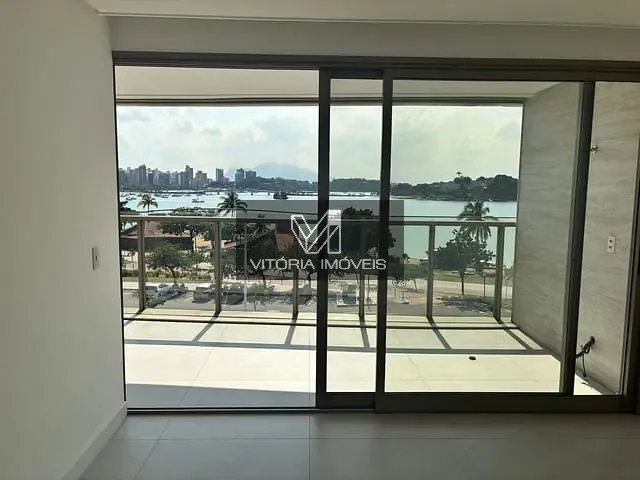 Apartamento 4 quartos e 5 banheiros, à venda, no bairro Enseada do Suá em Vitória