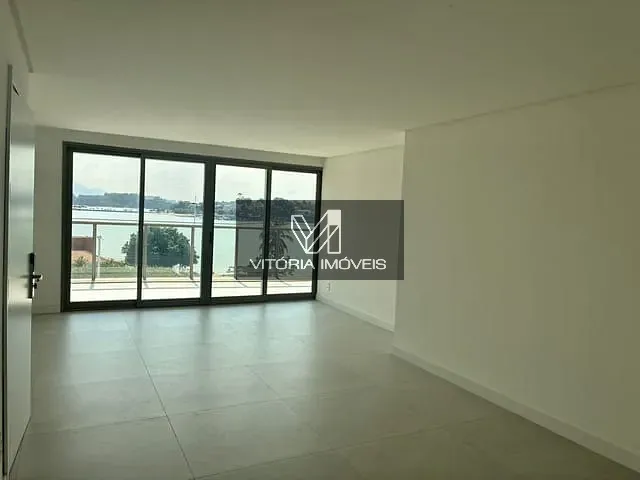 Apartamento 4 quartos e 5 banheiros, à venda, no bairro Enseada do Suá em Vitória