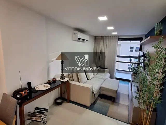 Apartamento 2 quartos e 2 banheiros, à venda, no bairro Praia do Canto em Vitória