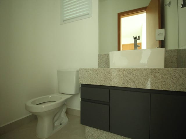 Apartamento com 288m² 3 quartos e 3 banheiros, à venda, no bairro Oficinas em Ponta Grossa