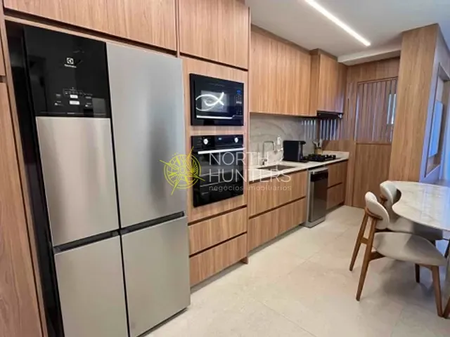 Apartamento com 19377m² 3 quartos e 4 banheiros, à venda, no bairro Jurerê em Florianópolis