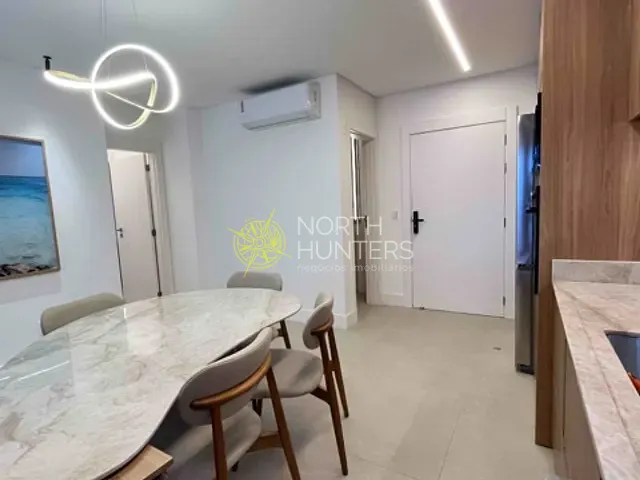 Apartamento com 19377m² 3 quartos e 4 banheiros, à venda, no bairro Jurerê em Florianópolis