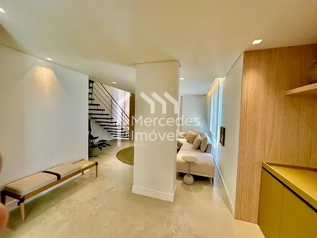 Apartamento 3 quartos e 4 banheiros, à venda, no bairro Praia Brava em Itajaí