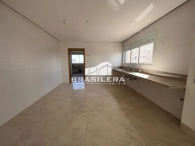 Apartamento 3 quartos e 4 banheiros, à venda, no bairro Setor Marista em Goiânia