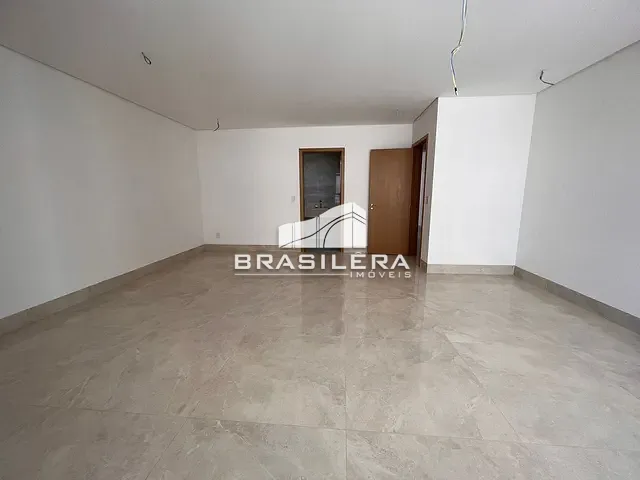 Apartamento 3 quartos e 4 banheiros, à venda, no bairro Setor Marista em Goiânia