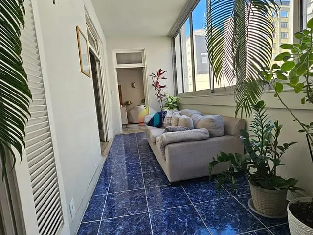 Apartamento com 130m² 2 quartos e 3 banheiros, à venda, no bairro Copacabana em Rio de Janeiro