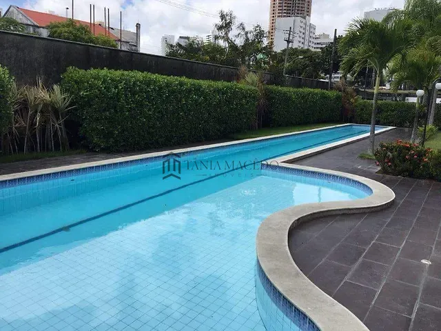 Apartamento com 208m² 3 quartos e 4 banheiros, à venda, no bairro Torre em Recife
