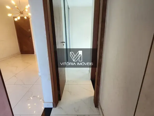 Apartamento com 65m² 2 quartos e 2 banheiros, para alugar, no bairro Enseada do Suá em Vitória