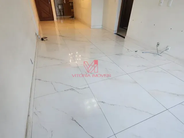 Apartamento com 65m² 2 quartos e 2 banheiros, para alugar, no bairro Enseada do Suá em Vitória