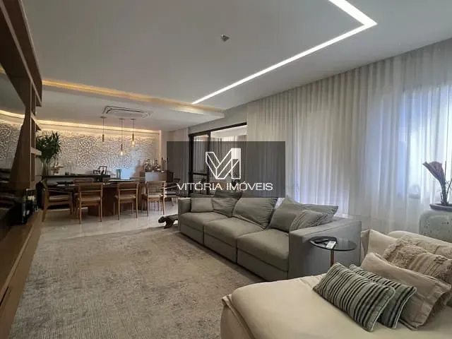 Apartamento com 180m² 4 quartos e 4 banheiros, à venda, no bairro Praia do Canto em Vitória