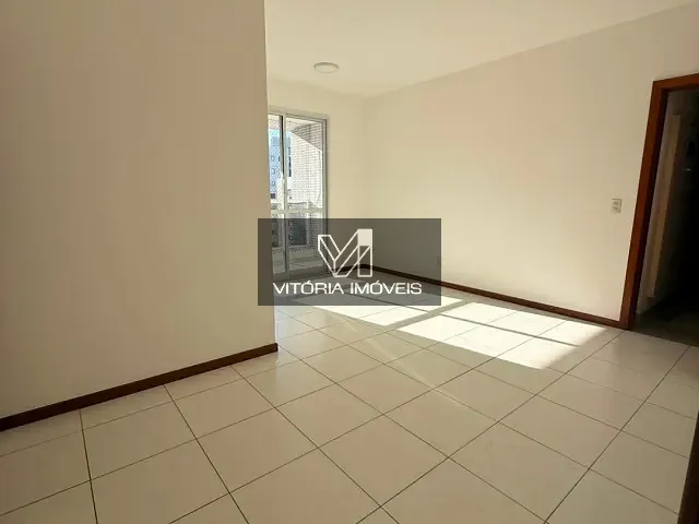 Apartamento 2 quartos e 2 banheiros, para alugar, no bairro Mata da Praia em Vitória
