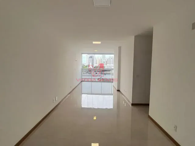 Apartamento com 99m² 3 quartos e 5 banheiros, à venda, no bairro Santa Lúcia em Vitória