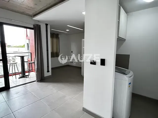 Apartamento com 42m² 1 quarto e 1 banheiro, para alugar, no bairro Rebouças em Curitiba