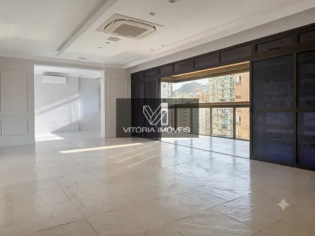 Apartamento com 240m² 4 quartos e 5 banheiros, à venda, no bairro Praia do Canto em Vitória
