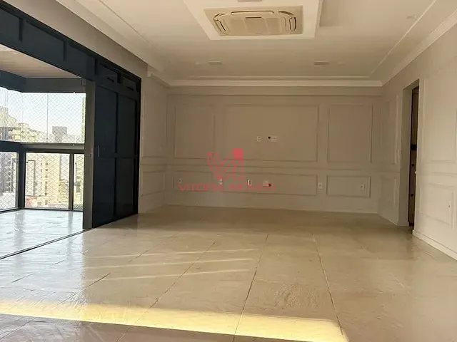 Apartamento com 240m² 4 quartos e 5 banheiros, à venda, no bairro Praia do Canto em Vitória