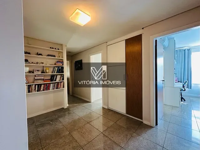 Apartamento 4 quartos e 5 banheiros, à venda, no bairro Praia do Canto em Vitória