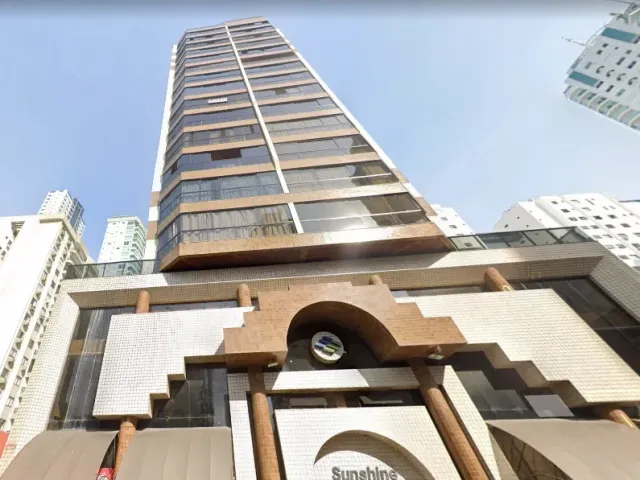Apartamento com 184m² 3 quartos e 4 banheiros, à venda, no bairro Centro em Balneário Camboriú