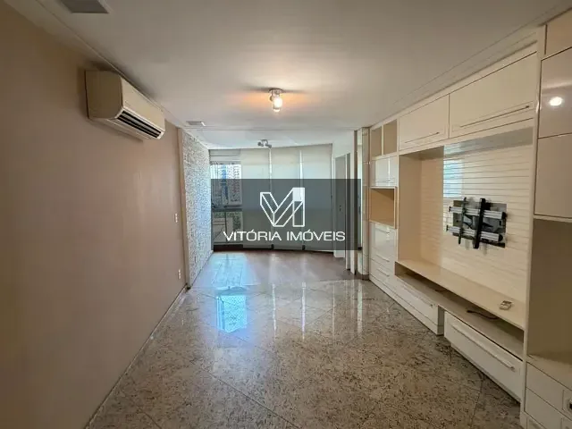 Apartamento 3 quartos e 2 banheiros, para alugar, no bairro Praia do Canto em Vitória