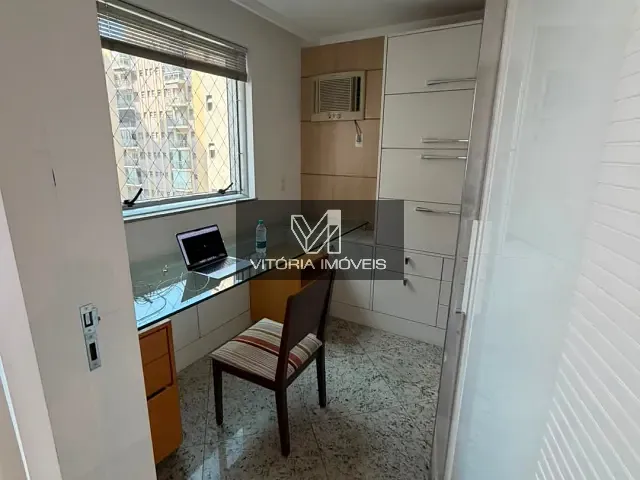 Apartamento 3 quartos e 2 banheiros, para alugar, no bairro Praia do Canto em Vitória