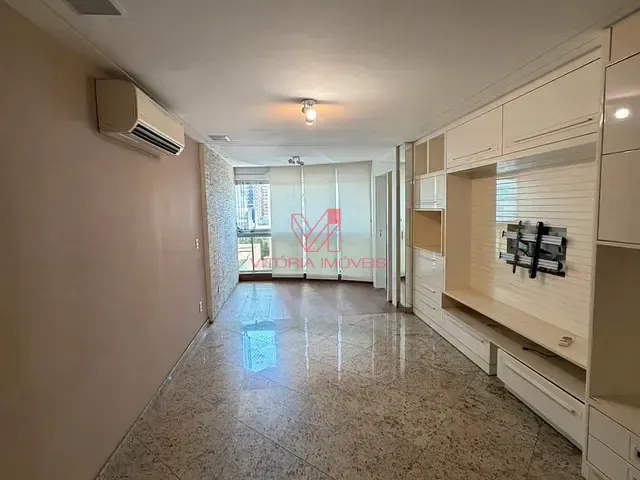 Apartamento 3 quartos e 2 banheiros, para alugar, no bairro Praia do Canto em Vitória