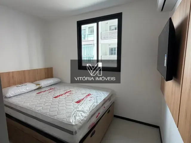 Apartamento 1 quarto e 1 banheiro, para alugar, no bairro Barro Vermelho em Vitória