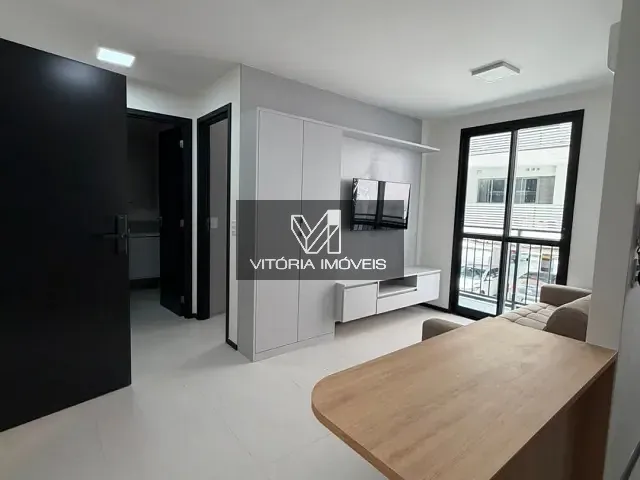 Apartamento 1 quarto e 1 banheiro, para alugar, no bairro Barro Vermelho em Vitória