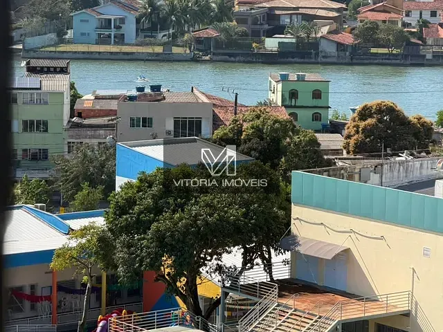 Apartamento 1 quarto e 1 banheiro, para alugar, no bairro Barro Vermelho em Vitória
