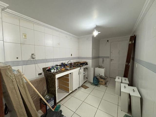 Apartamento 4 quartos e 3 banheiros, à venda, no bairro Cajueiros em Macaé