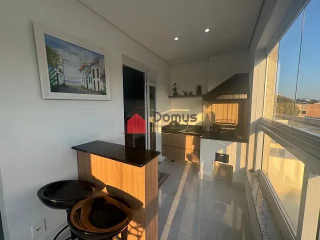 Apartamento 3 quartos e 4 banheiros, à venda, no bairro Jardim Boa Vista em Pindamonhangaba