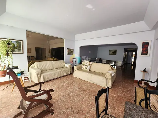 Apartamento com 245m² 4 quartos e 4 banheiros, à venda, no bairro Copacabana em Rio de Janeiro