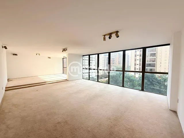 Apartamento com 383m² 4 quartos e 5 banheiros, à venda, no bairro Cambuí em Campinas