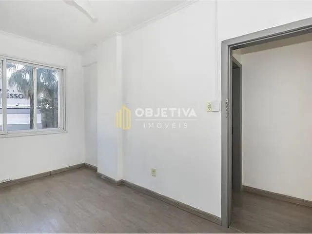Apartamento 3 quartos e 2 banheiros, à venda, no bairro Farroupilha em Porto Alegre