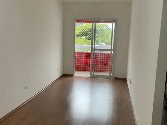 Apartamento 2 quartos e 1 banheiro, para alugar, no bairro Baeta Neves em São Bernardo do Campo