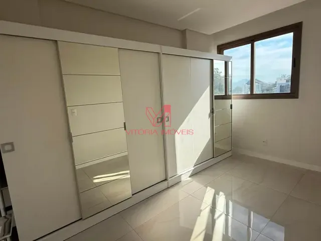 Apartamento 2 quartos e 2 banheiros, para alugar, no bairro Praia do Suá em Vitória