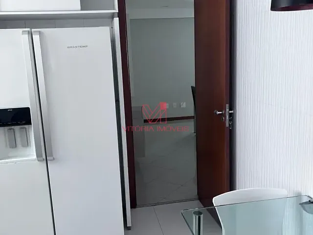 Apartamento 4 quartos e 3 banheiros, para alugar, no bairro Praia do Canto em Vitória