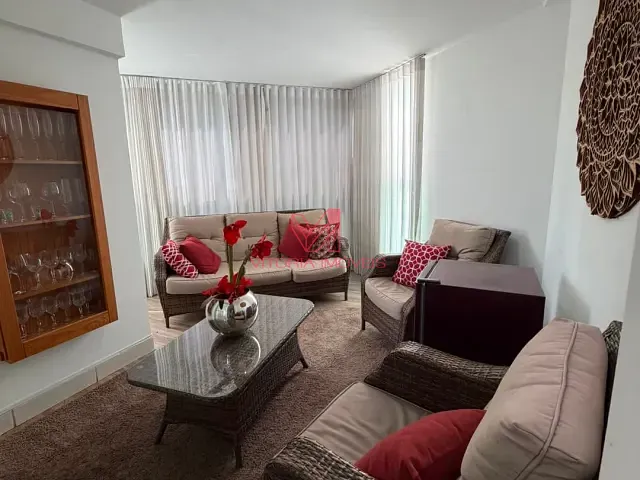 Apartamento 3 quartos e 3 banheiros, para alugar, no bairro Bento Ferreira em Vitória